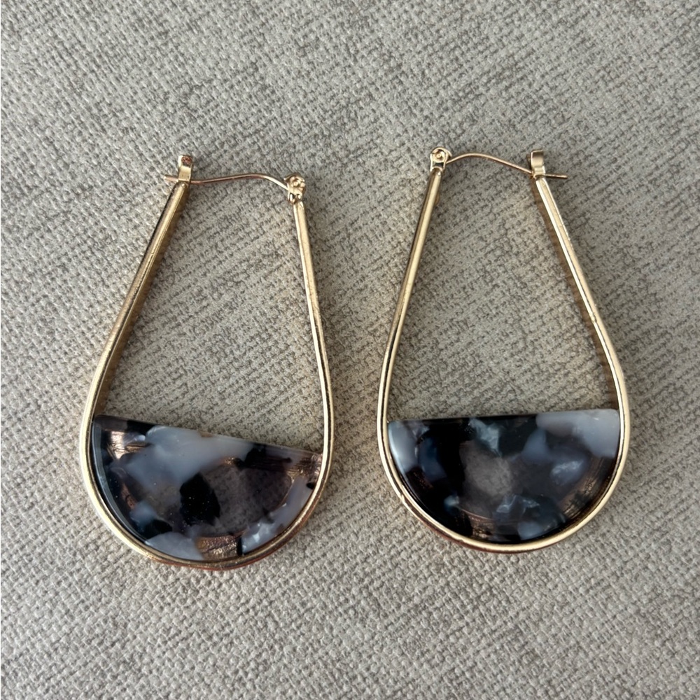 Modern Gold and Black Geometric Earrings